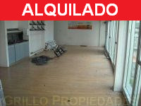 Oficina en alquiler 90m2. Aires acondicionados. Cochera y baulera.