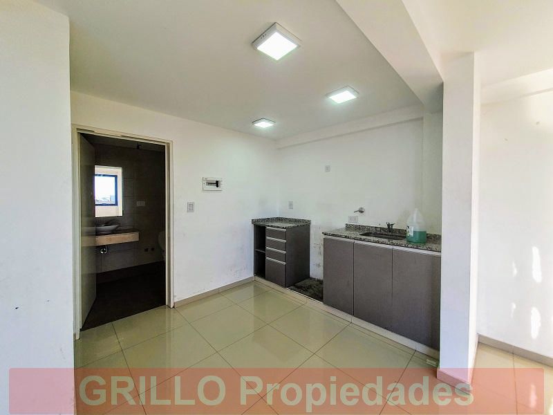 Balcón del SUM. de Departamento monoambiente. 34m2. Al frente. A estrenar. Balcón.